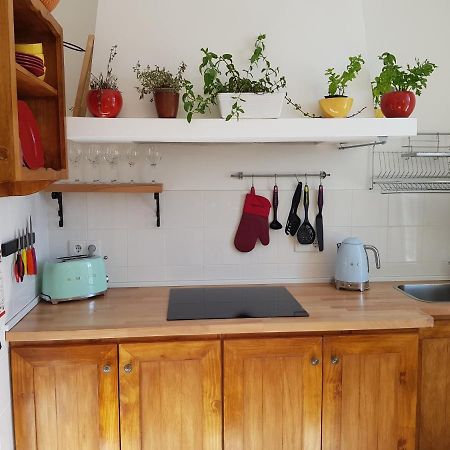 Cork Train Station Guesthouse エスモリス エクステリア 写真